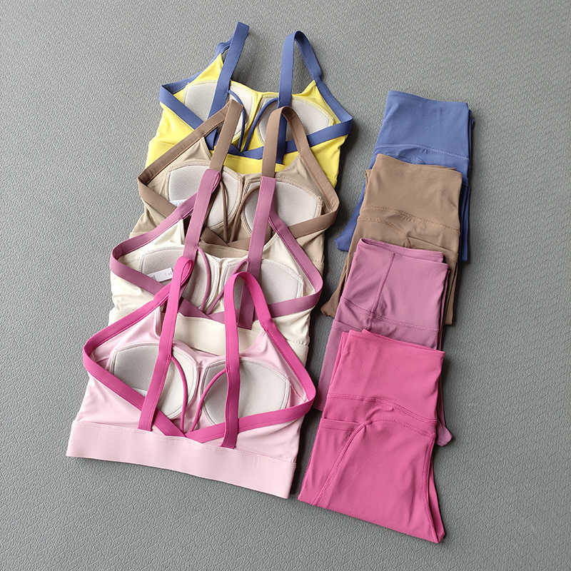 Yoga set, high-intensity yoga  - Yoga & Fitness Center ulasan dan harga